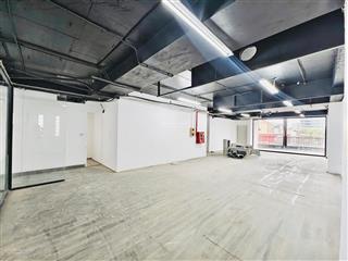 Cho thuê văn phòng , studio phố hoàng cầu  trần quang diệu 125m giá rẻ chỉ 20tr free dịch vụ