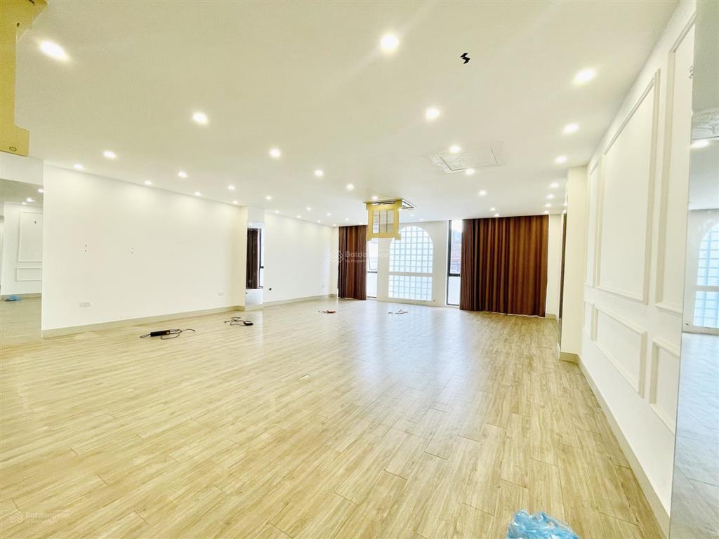 Bóc tem sàn văn phòng đẹp keng 120m mặt phố an trạch  đống đa giá cực rẻ chỉ 16tr free để xe