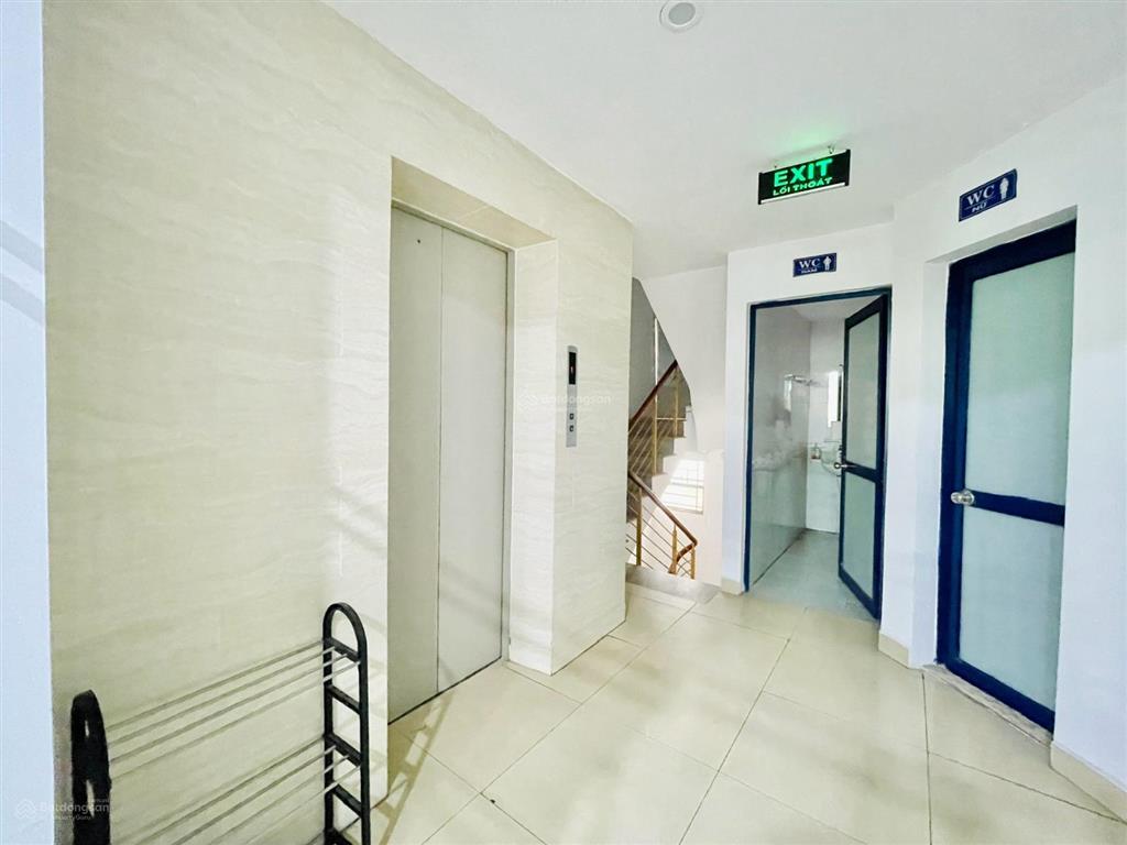 Cho thuê văn phòng mặt phố liễu giai  ba đình 155m2 vị trí hot có 102 giá cực rẻ