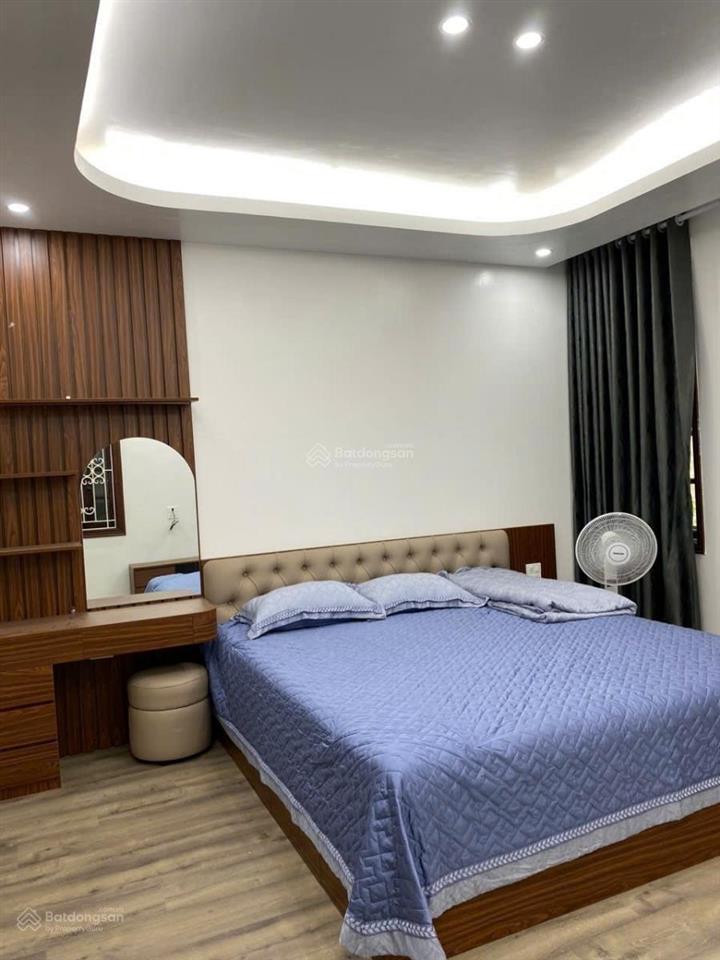 Phân lô lạc long quân ô tô tránh dt 52m2, 5 tầng, mt 5m gara ô tô nhỉnh 15 tỷ