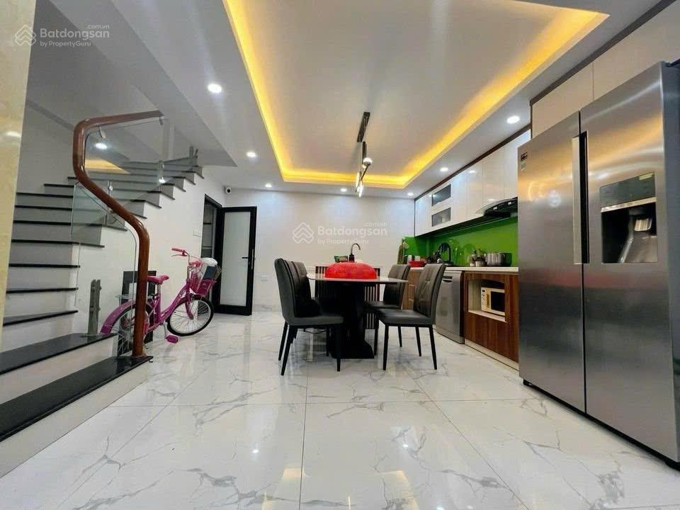 Siêu phẩm gần ngoại giao đoàn/ xuân đỉnh  ngõ ôtô đỗ ngày đêm  48m2, 5t  ô chờ thang  2 mặt ngõ
