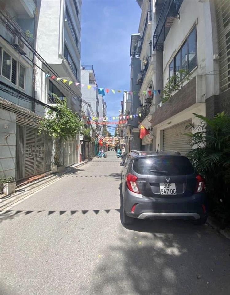 Nhà riêng ngoại giao đoàn/ xuân đỉnh mặt ô tô qua dt 52m2 x 5 tầng dân xây hơn 13 tỷ