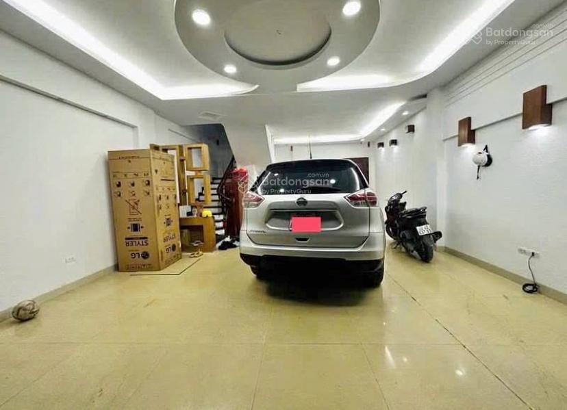 Nhà riêng ngoại giao đoàn/ xuân đỉnh mặt ô tô qua dt 52m2 x 5 tầng dân xây hơn 13 tỷ