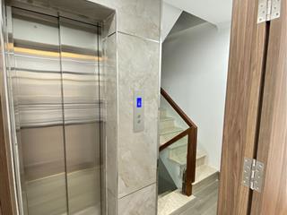 Siêu phẩm xuân đỉnh  dt 45m2 x 6 tầng thang máy  dân xây  hàng xóm đsq hàn  11 tỷ