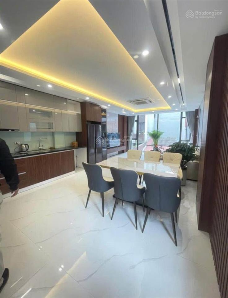 Hàng xóm đsq hàn/ xuân tảo dt 45m2 x 6 tầng thang máy dân xây ngõ thông  11 tỷ