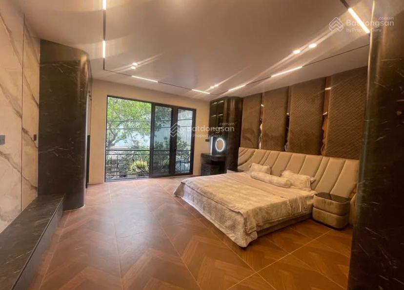 Hàng xóm đsq hàn dt 45m2 x 6 tầng thang máy dân xây ngõ thông xuân đỉnh  hơn 11 tỷ