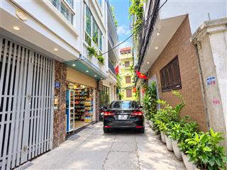 Nhỉnh 11 tỷ  ô tô qua nhà  q. cầu giấy  dt 40m2, 5 tầng, ngõ thông kinh doanh