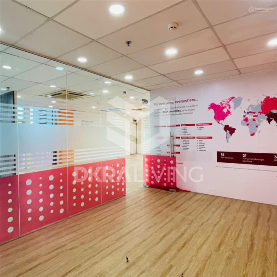 Văn phòng cho thuê 110m2 đường ký con (quận 1)