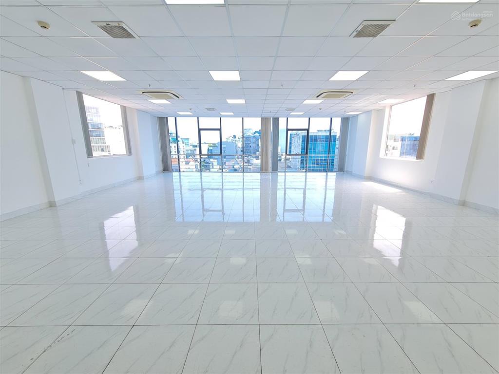 Văn phòng 170m2 giá tốt đường tiền giang | tân bình