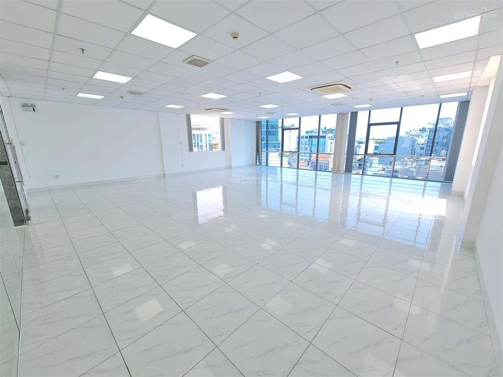 Văn phòng 170m2 giá tốt đường tiền giang | tân bình