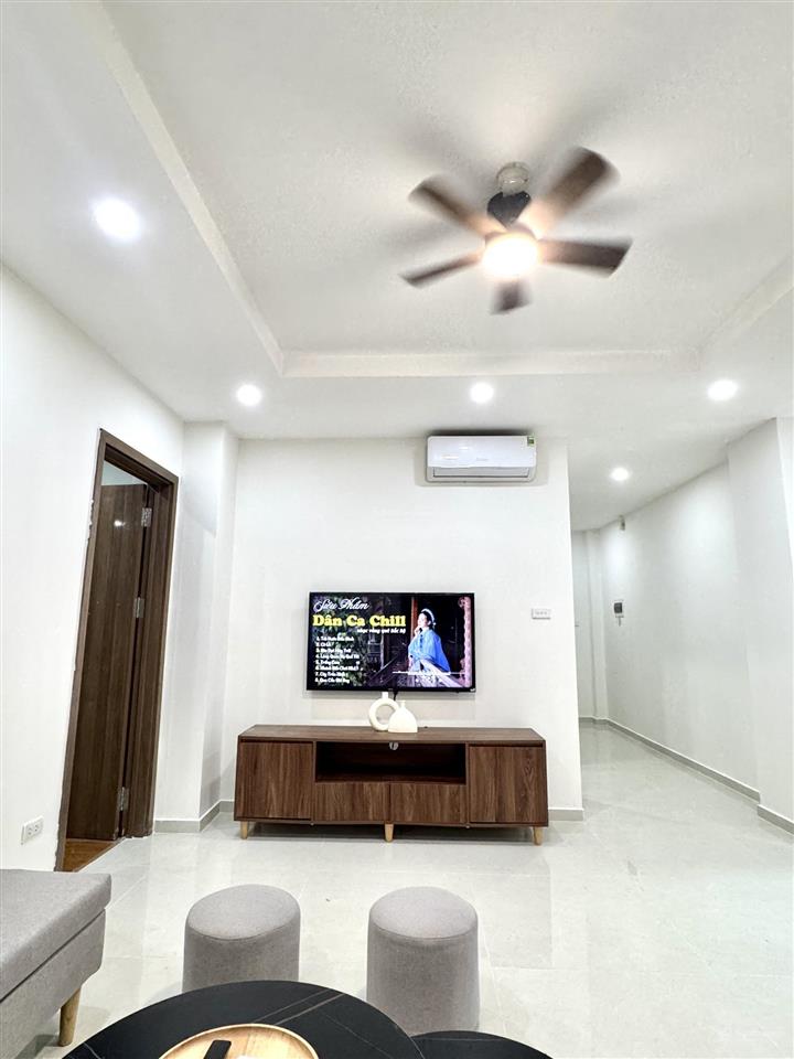 Chính chủ cho thuê căn hộ a13 sài đồng, phúc đồng đủ đồ, 75m2, 9tr5/tháng
