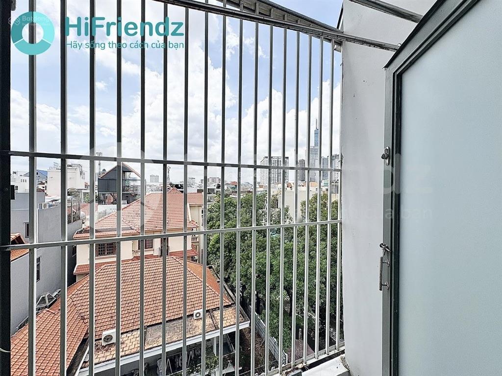 Duplex ở được 4 người  đi bộ đến đh gtvt, ngoại thương, hutech, hồng bàng  cửa sổ view landmark