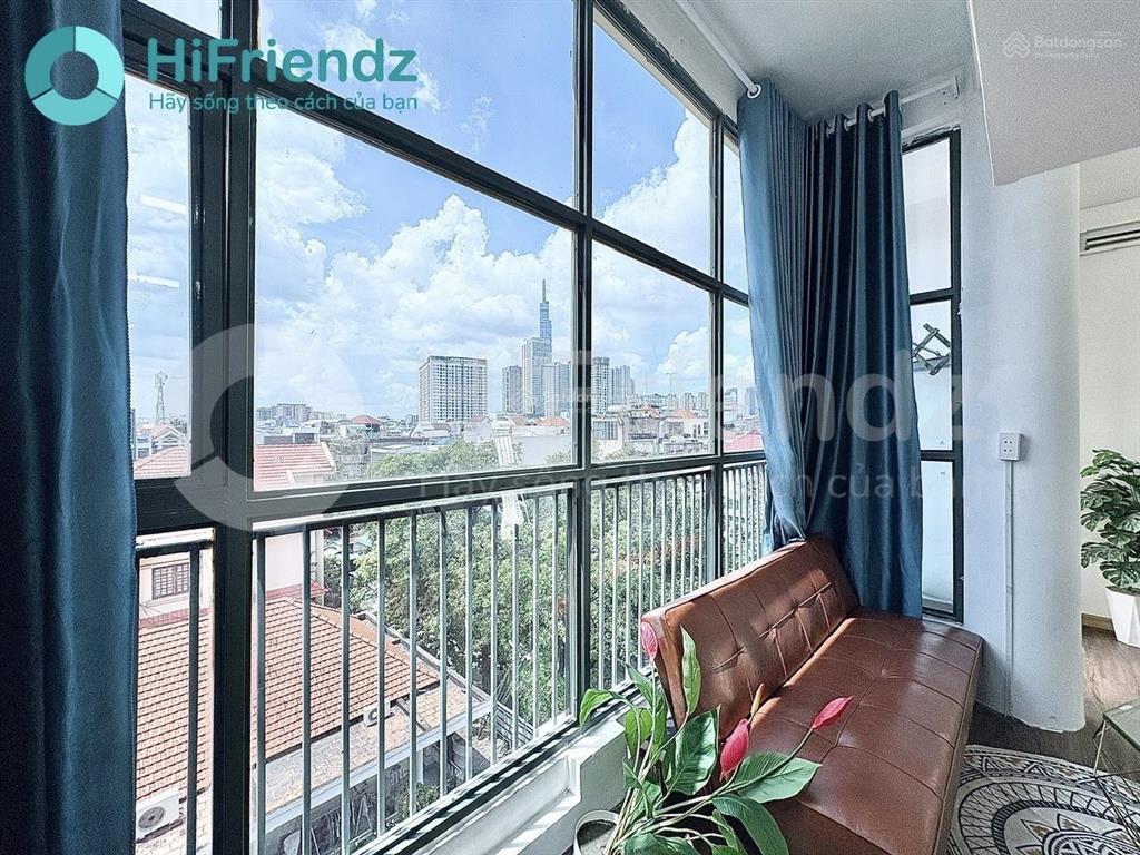 Duplex ở được 4 người  đi bộ đến đh gtvt, ngoại thương, hutech, hồng bàng  cửa sổ view landmark