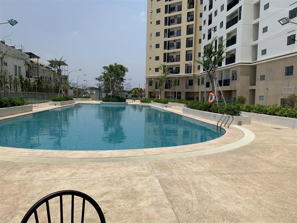Căn hộ chung cư, phòng trống, diện tích 174m2