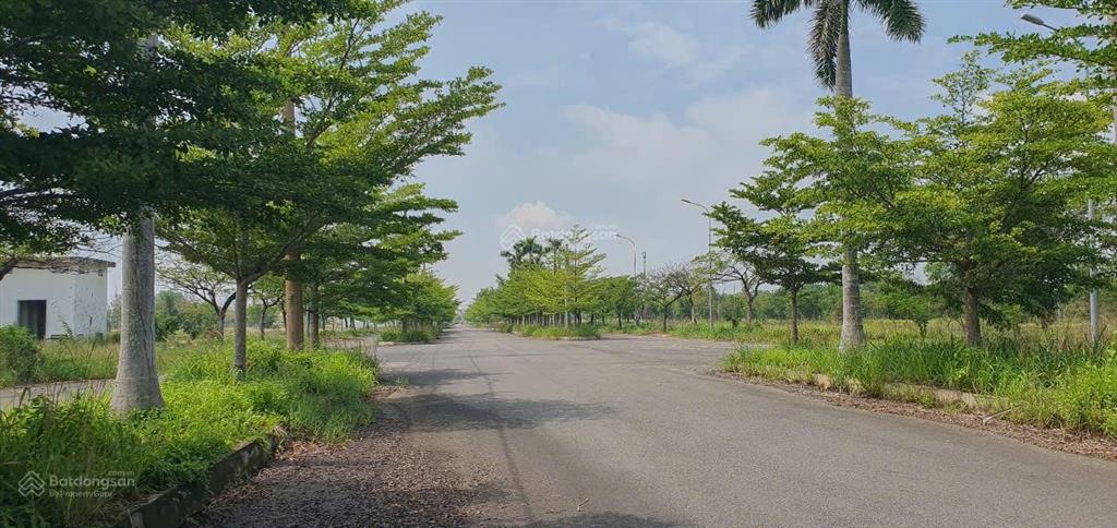 Bán nền kề trường học i mặt kênh thầy cai kề vành đai 4 và vingroup tân mỹ