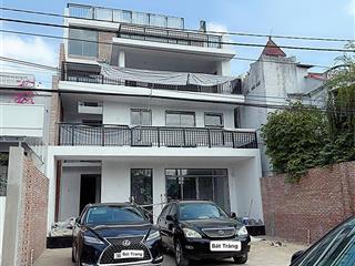 Bán nhà mặt phố ở xã bát tràng, 45 triệu / m2, 113m2, 4pn, 3wc, 2 tầng, hướng nam đẹp xuất sắc