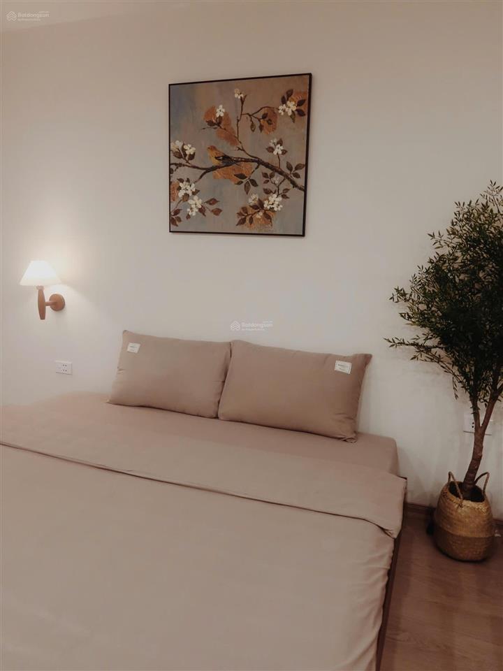 Cho thuê np linh lang, 130m2 x 9 tầng, mặt tiền 6m, giá thuê 100 triệu, mọi mô hình kinh doanh