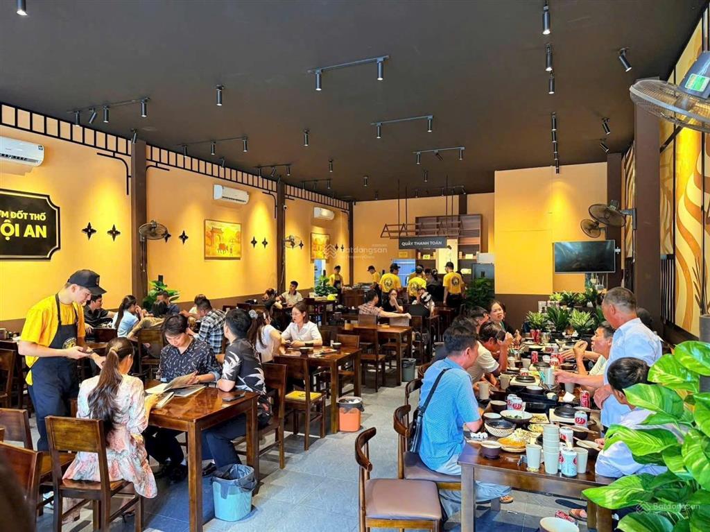 Cho thuê np trung kính, diện tích 250m, mặt tiền 20m, giá thuê 50 triệu, mọi mô hình kinh doanh