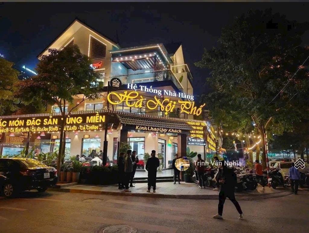 Cho thuê np 300m2, 250 triệu, mặt tiền 30m tại phố trung hòa, cầu giấy, hà nội hot!
