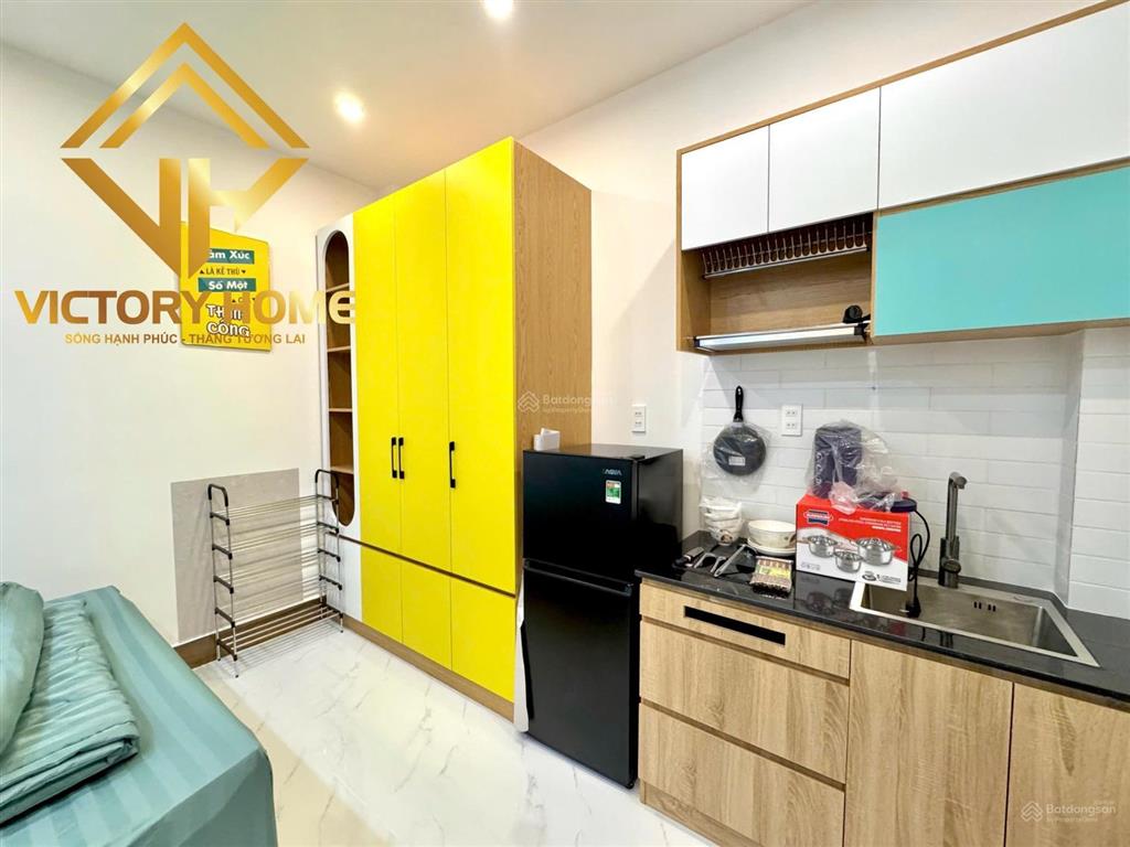 Studio cửa sổ cao cấp, đầy đủ nội thất mới 100% như ảnh