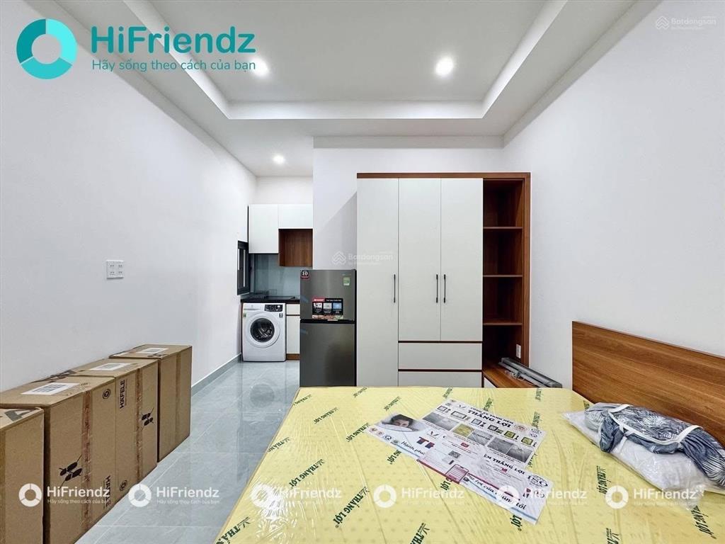 Studio cửa sổ full nội thất, thoáng sáng ngay phạm văn đồng