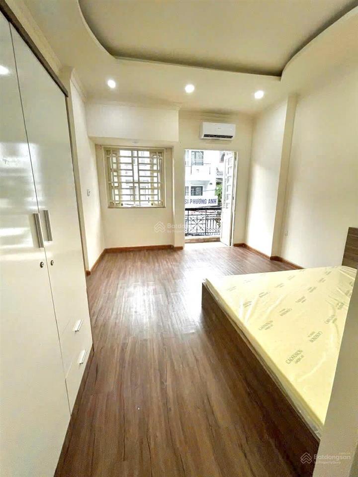 Studio 1pn tách bếp có ban công, đầy đủ nội thất ngay chợ hạnh thông tây