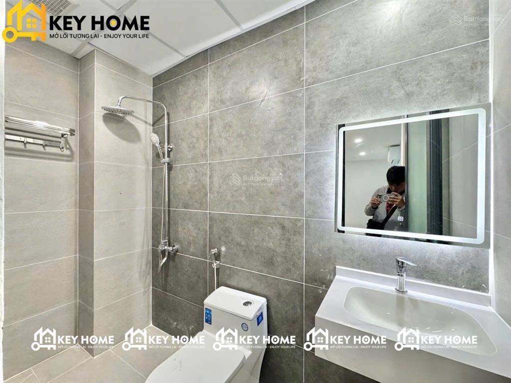 Studio cửa sổ, nội thất như ảnh, thang máy, bảo vệ