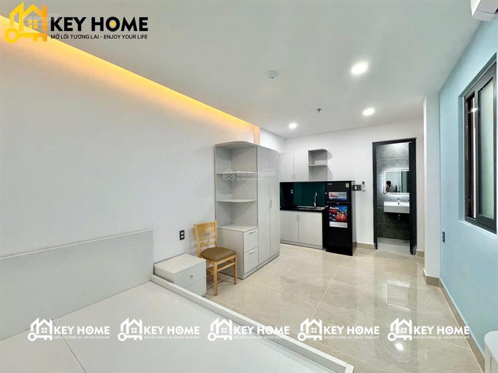 Studio cửa sổ, nội thất như ảnh, thang máy, bảo vệ