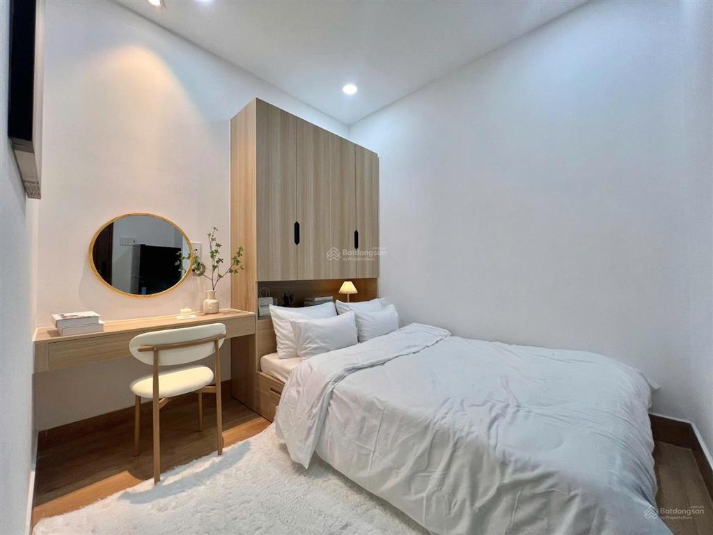 Studio cửa sổ mới xây, tiện nghi đầy đủ, ngay sân bay tsn