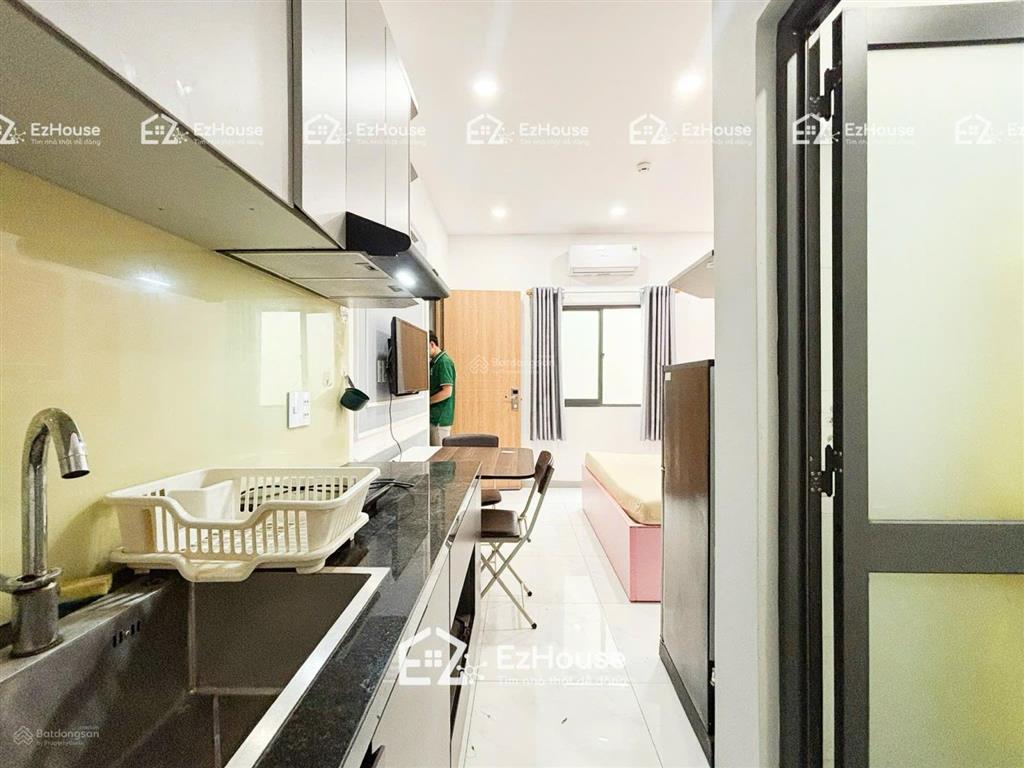 Phòng mới xây, nội thất đầy đủ, ảnh thật của phòng, không đăng ảo