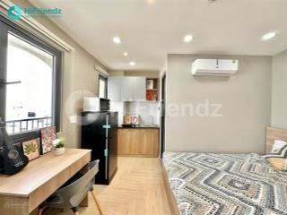 Studio cửa sổ thoáng, ánh sáng, nội thất đầy đủ, có thang máy, bảo vệ