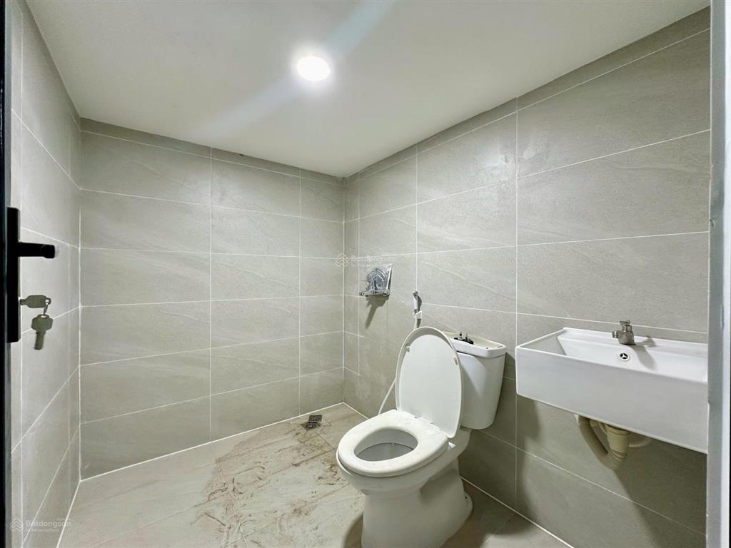 Studio cửa sổ diện tích cực rộng, mới xây, nội thất như ảnh
