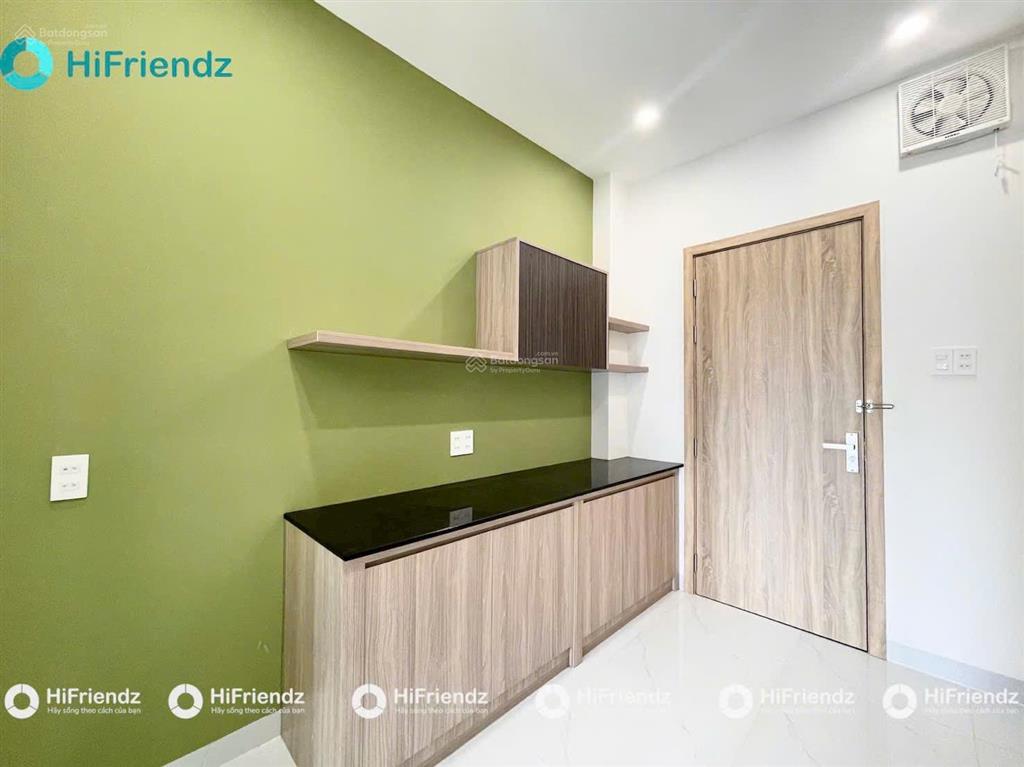 Studio 1pn tách bếp có ban công rộng, nội thất mới, thoáng sáng