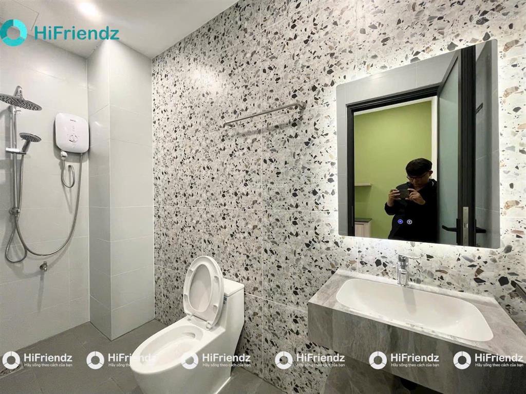 Studio 1pn tách bếp có ban công rộng, nội thất mới, thoáng sáng