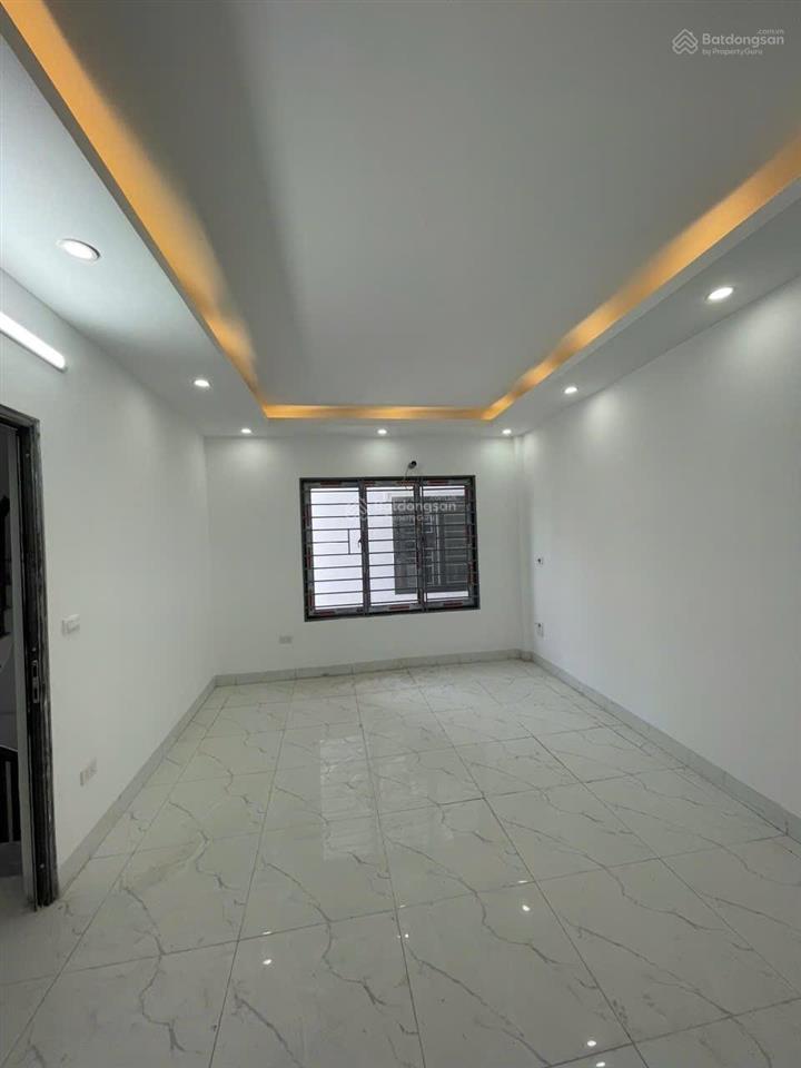 Bán nhà 31m2 giá 3tỷ650tr ô tô gần nhà gần ql6 sổ đỏ chuẩn, không quy hoạch, thiết kế 3 ngủ đẹp