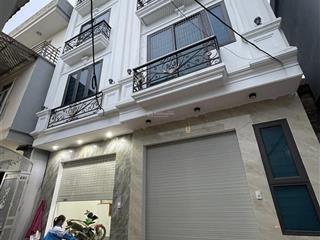 Nhà đẹp 35m2 giá 3tỷ950tr xây thiết kế đẹp khu vực trong đê đồng mai , không quy hoạch sổ đỏ chuẩn