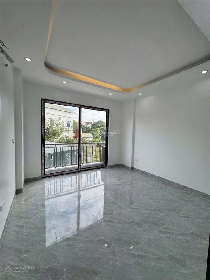 Bán nhà 43m2 giá 3tỷ500tr ngõ ô tô gần nhà, thiết kế đẹp không lỗi phong thủy, gần chợ trường