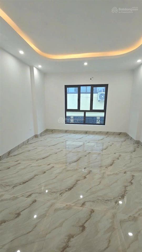 Bán nhà 43m2 giá 3tỷ500tr ngõ ô tô gần nhà, thiết kế đẹp không lỗi phong thủy, gần chợ trường