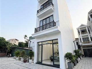 Bán nhà 55m2 ngõ ô tô , nhà có thang máy xây 5 tầng sổ đỏ chuẩn không quy hoạch ô tô vào nhà được