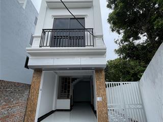 Bán nhà 30m2 giá 2tỷ850tr xây mới 3 phòng ngủ đẹp hiện đại không lỗi phong thủy ngõ ô tô cạnh nhà