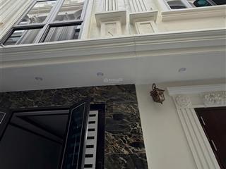 Bán nhà 50m2 giá 3,1tỷ ngõ ô tô cạnh nhà không quy hoạch không lỗi phong thủy khu tiện ích giá tốt