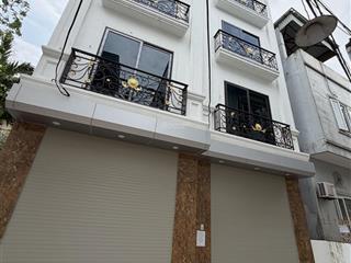 Bán nhà 30m2 giá 2tỷ850tr thiết kế đẹp không lỗi phong thủy ngõ ô tô cạnh nhà, khu tiện ích tốt