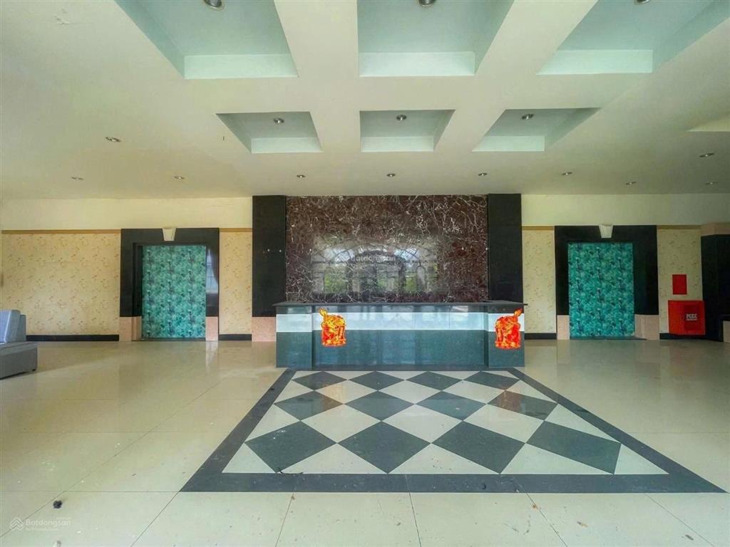 Cần bán nhà đất mặt tiền đường đại lộ bình dương bến cát, bình dương
