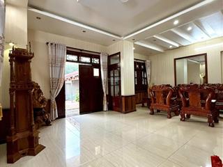 Bán căn biệt thự cực đẹp giá hời thị trường tại tân uyên, bình dương