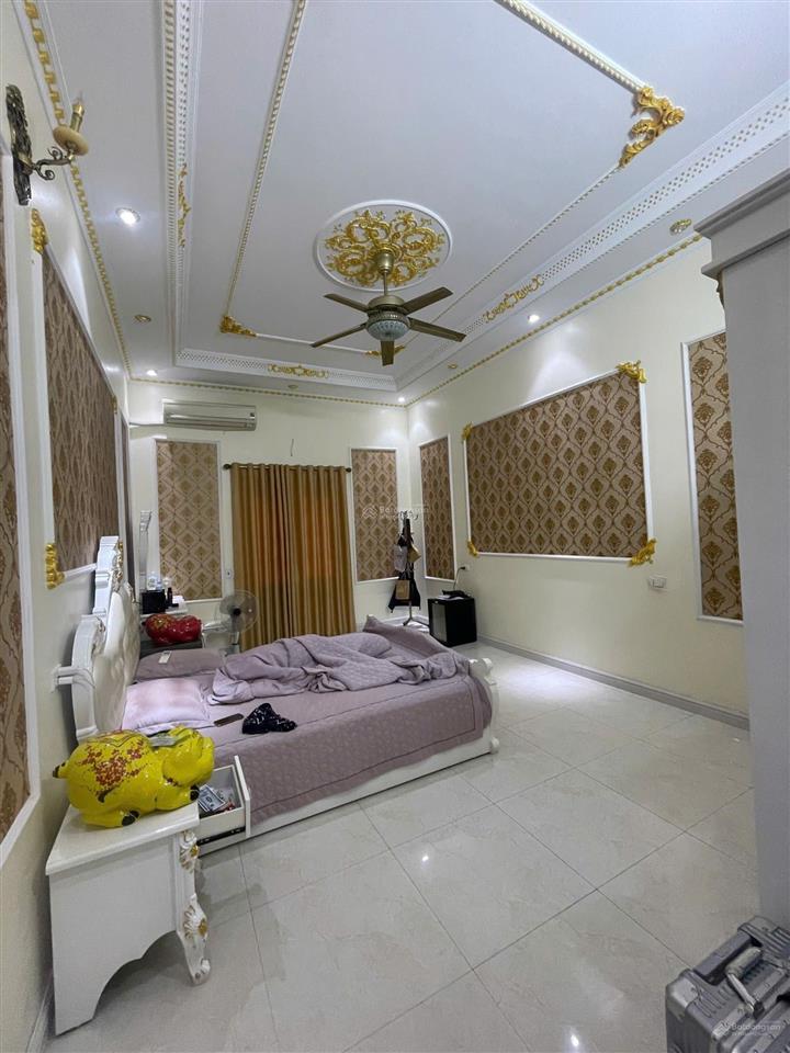 Bán nhà 2 tầng dt 85m2 lô góc mt 4m3 nở hậu ô tô đỗ của chủ nhà tặng lại toàn bộ nội thất xịn sò