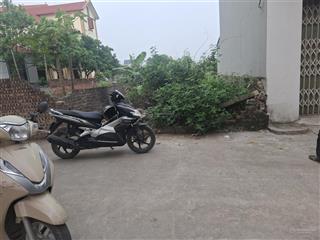 Bán đất tổ dân phố mãn xá tây dt 106m mt 5m đường 5m ô tô thông cách chợ dâu khu công nghiệp 1km