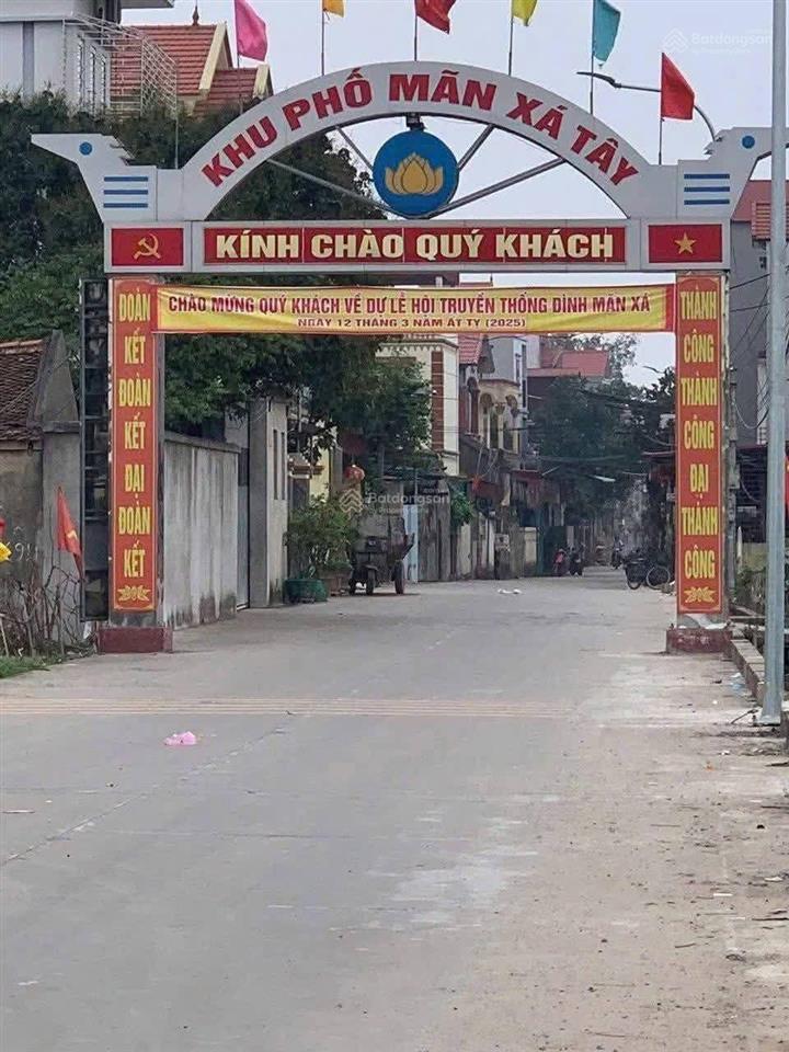 Chủ ngộp cần bán nhanh lô đất đẹp gía rẻ dt 52m2 mt 4m8, ngõ 3m, tổ dân phố mãn xá gần chợ dâu kcn