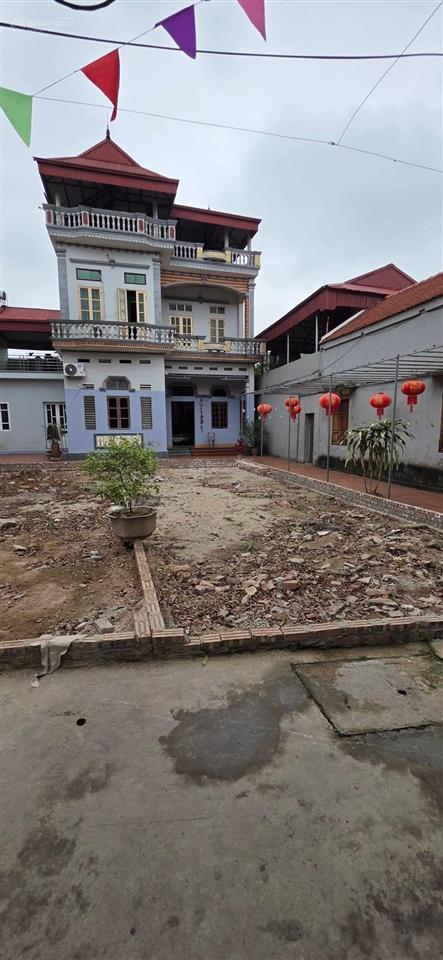 Chủ ngộp cần bán nhanh lô đất đẹp gía rẻ dt 52m2 mt 4m8, ngõ 3m, tổ dân phố mãn xá gần chợ dâu kcn