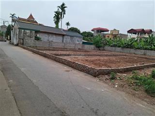 Fo sen hồ lệ chi dt 80m mt hơn 6m ô tô tránh thông đất lành dân đông gần khu công nghiệp chợ keo