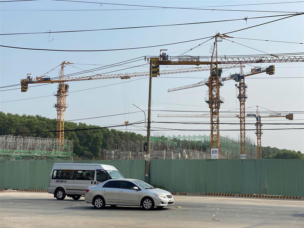 Mình cần bán bcons solary căn góc 54m2 2pn2wc tầng cao mua trực tiếp cđt  0909 864 ***